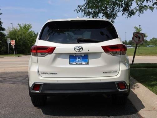 2018 Toyota Highlander Limited