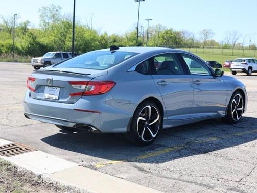 2022 Honda Accord Sport SE