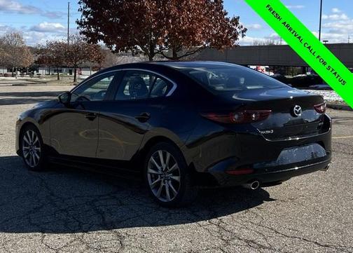 2025 Mazda Mazda3 FWD w/Preferred Package
