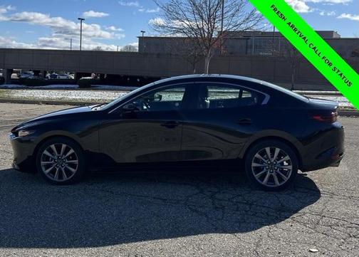 2025 Mazda Mazda3 FWD w/Preferred Package