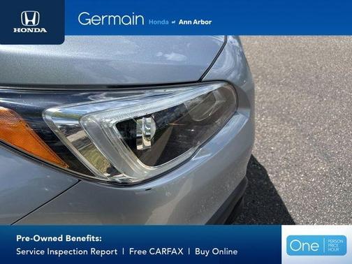 Ice Silver Metallic 2017 Subaru Outback 2.5i Premium