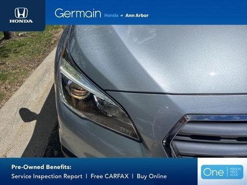 Ice Silver Metallic 2017 Subaru Outback 2.5i Premium