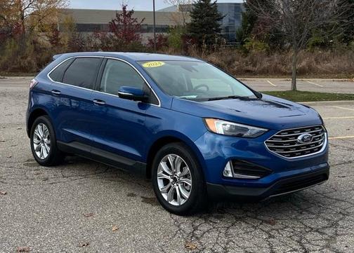 2024 Ford Edge Titanium
