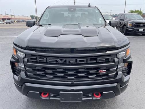 2023 Chevrolet Silverado 1500 Custom Trail Boss