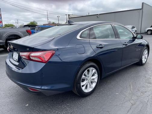 2022 Chevrolet Malibu FWD LT