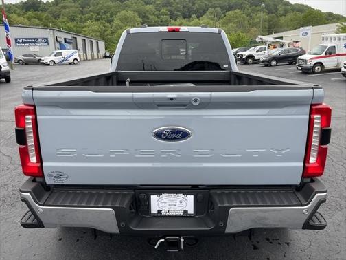 2025 Ford F-450 Lariat