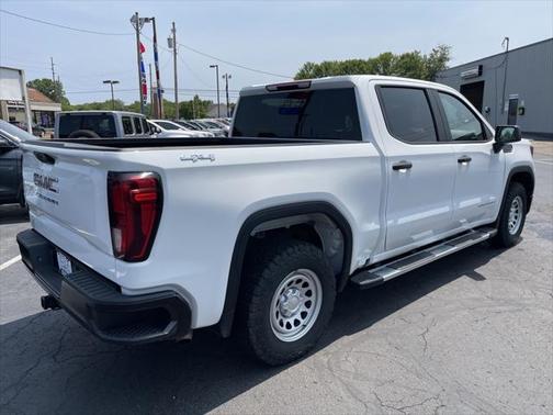 2023 GMC Sierra 1500 Pro