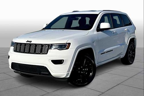 2022 Jeep Grand Cherokee Laredo