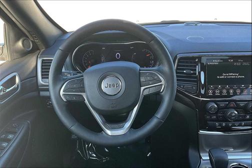 2022 Jeep Grand Cherokee Laredo