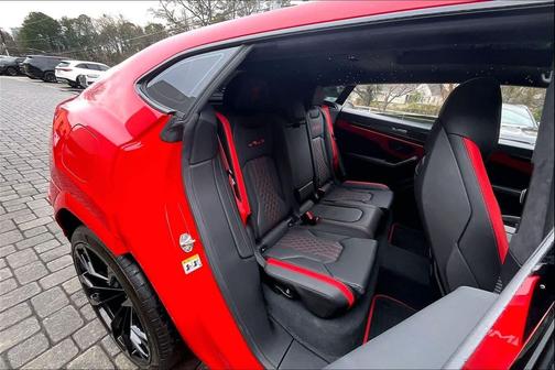 2024 Lamborghini Urus S