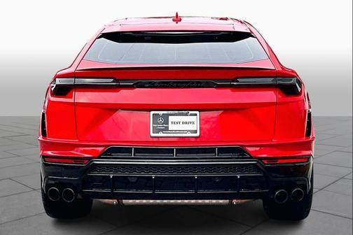 2024 Lamborghini Urus S