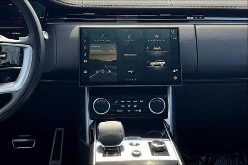 2023 Land Rover Range Rover P530 SE