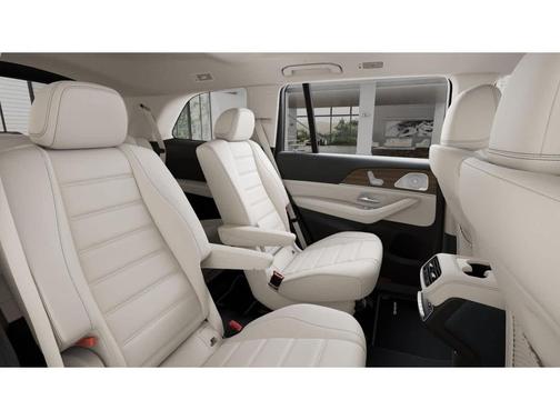 040/Black 2026 Mercedes-Benz GLS 450 4MATIC
