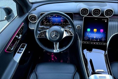 2025 Mercedes-Benz GLC 300 4MATIC