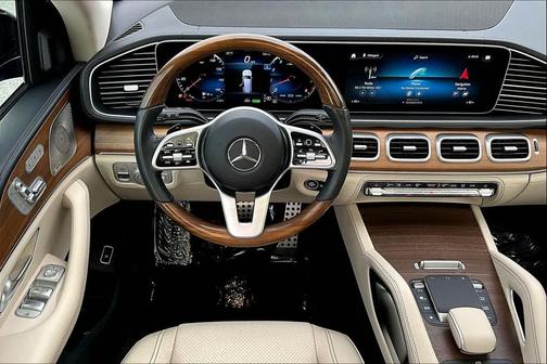 2022 Mercedes-Benz GLS 450 4MATIC