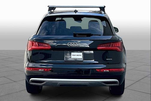2018 Audi Q5 2.0T Premium Plus
