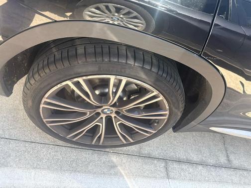 Black Sapphire Metallic 2024 BMW X3 xDrive30i