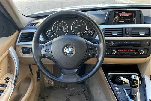 2015 BMW 320 i