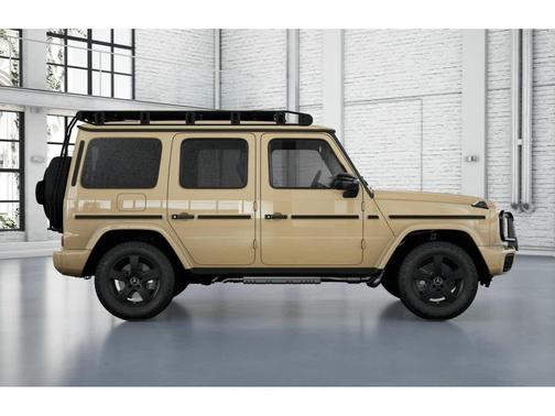 MANUFAKTUR Desert Sand Non-Metallic 2026 Mercedes-Benz G-Class G 550