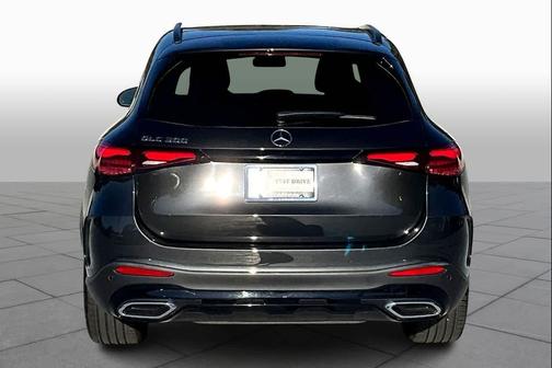 2025 Mercedes-Benz GLC 300 Base
