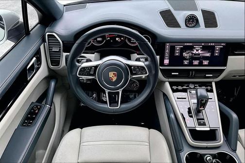 2021 Porsche Cayenne Cayenne