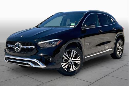 Night Black 2026 Mercedes-Benz GLA 250 4MATIC