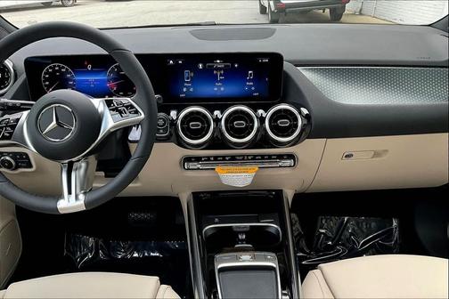 2026 Mercedes-Benz GLA 250 4MATIC