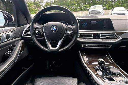 Dark Graphite Metallic 2023 BMW X5 PHEV xDrive45e