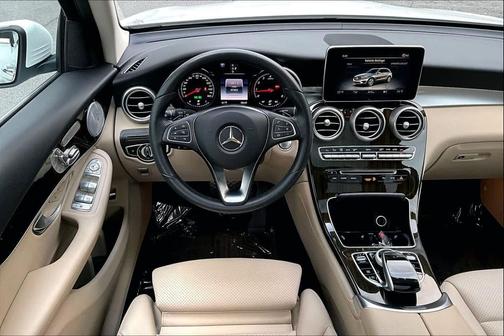 2017 Mercedes-Benz GLC 300 Base