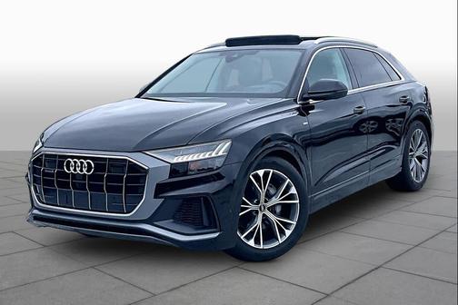 Mythos Black Metallic 2023 Audi Q8 55 Prestige