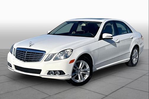 Arctic White 2011 Mercedes-Benz E-Class E 350 Luxury