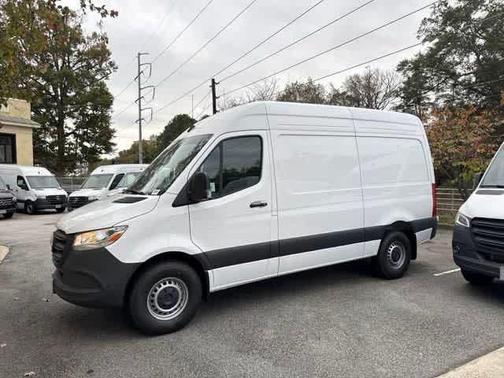 2025 Mercedes-Benz Sprinter 2500 Standard Roof