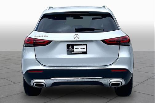 Iridium Silver Metallic 2021 Mercedes-Benz GLA 250 Base 4MATIC