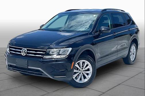 Deep Black Pearl 2020 Volkswagen Tiguan 2.0T S