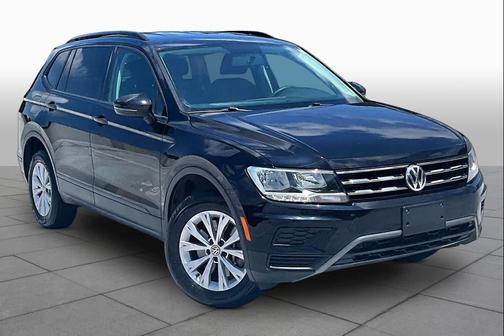 Deep Black Pearl 2020 Volkswagen Tiguan 2.0T S