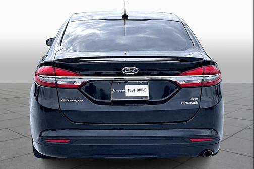 2018 Ford Fusion Hybrid SE