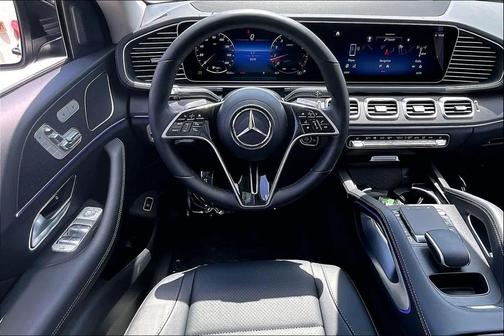 040/Black 2026 Mercedes-Benz GLE 450 4MATIC