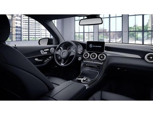 2017 Mercedes-Benz GLC 300 Base