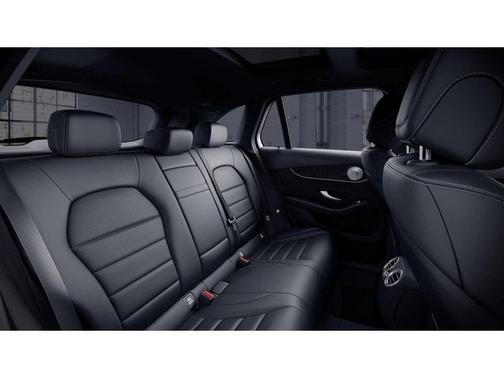 2017 Mercedes-Benz GLC 300 Base