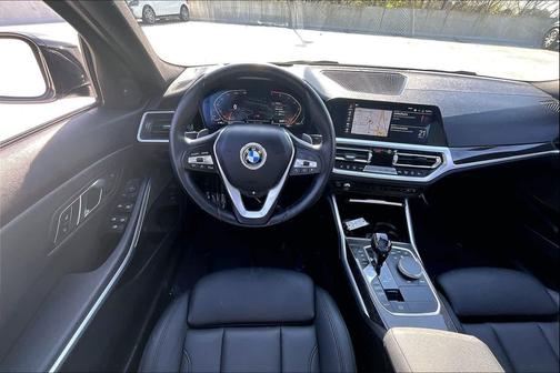 Alpine White 2019 BMW 330 330i