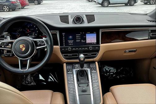 2020 Porsche Macan Base (PDK)