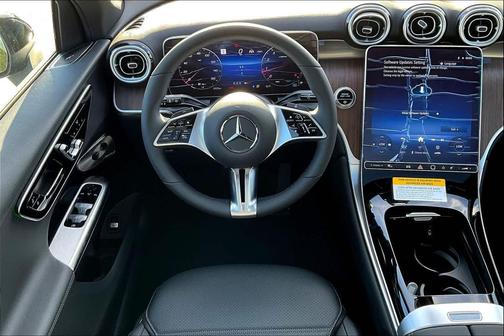 2026 Mercedes-Benz GLC 300 Base