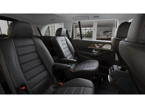2025 Mercedes-Benz GLS 450 4MATIC