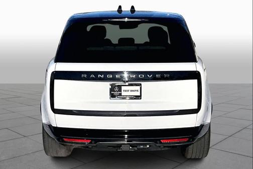 2024 Land Rover Range Rover P530 SE
