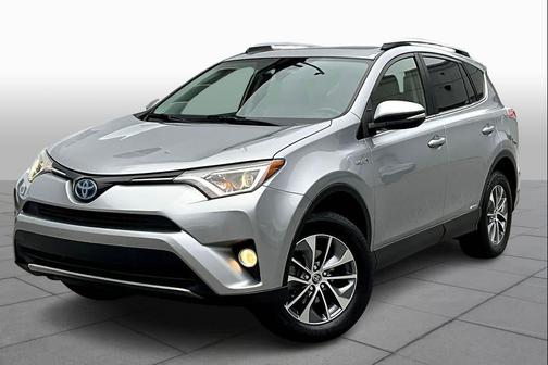 2017 Toyota RAV4 Hybrid SE
