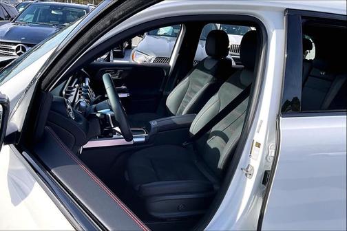 2025 Mercedes-Benz GLB 250 Base