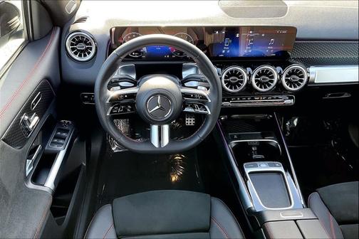 2025 Mercedes-Benz GLB 250 Base