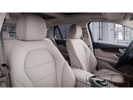 2017 Mercedes-Benz GLC 300 Base