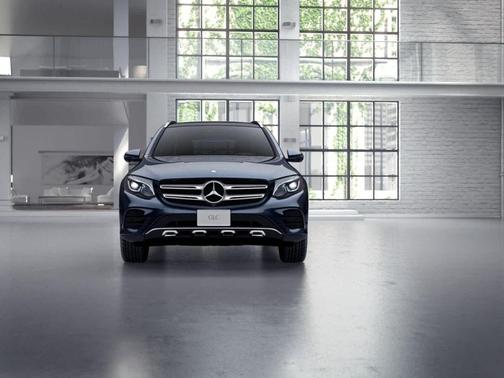 2017 Mercedes-Benz GLC 300 Base