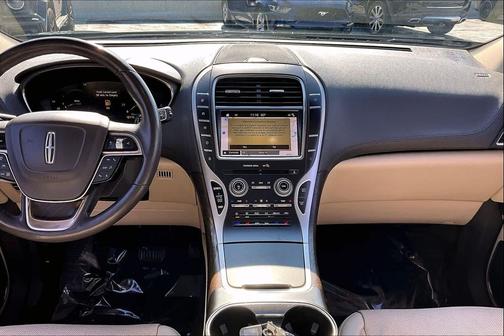 Infinite Black Metallic 2019 Lincoln Nautilus Reserve